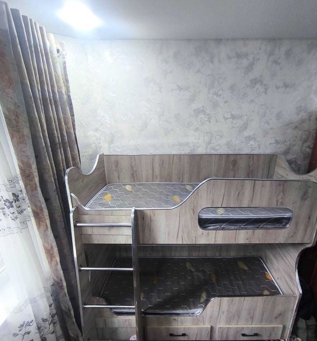 Продаётся двухярусная кровать