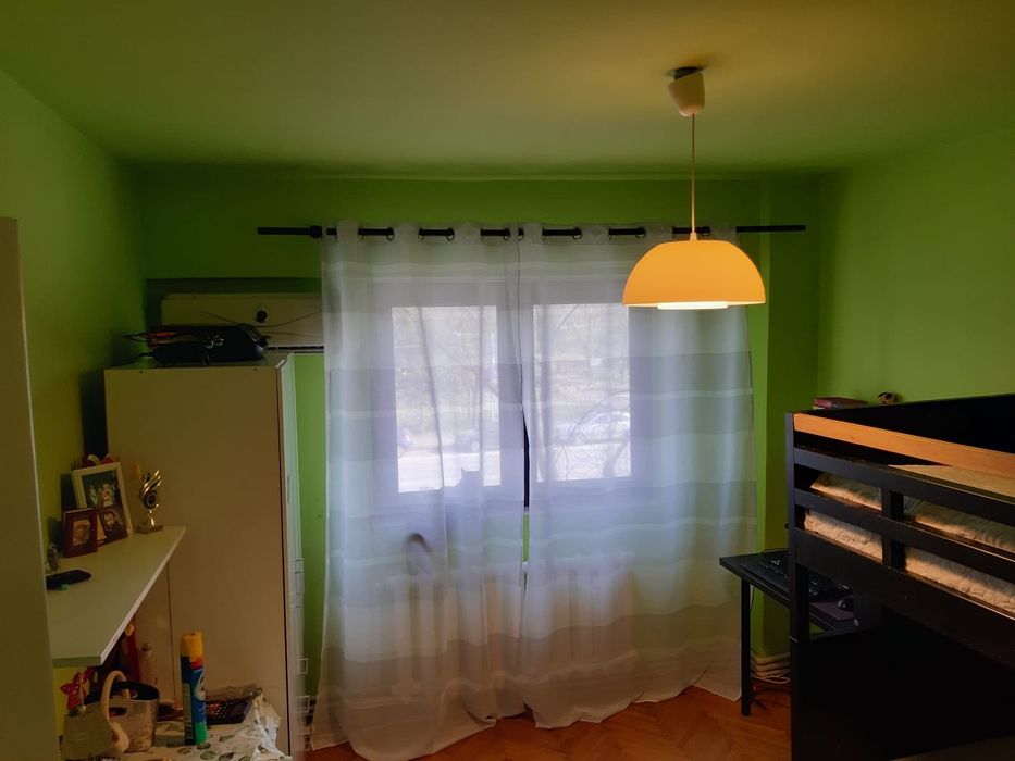 Inchiriez apartament doua camere etaj 1 zona MB-uri.