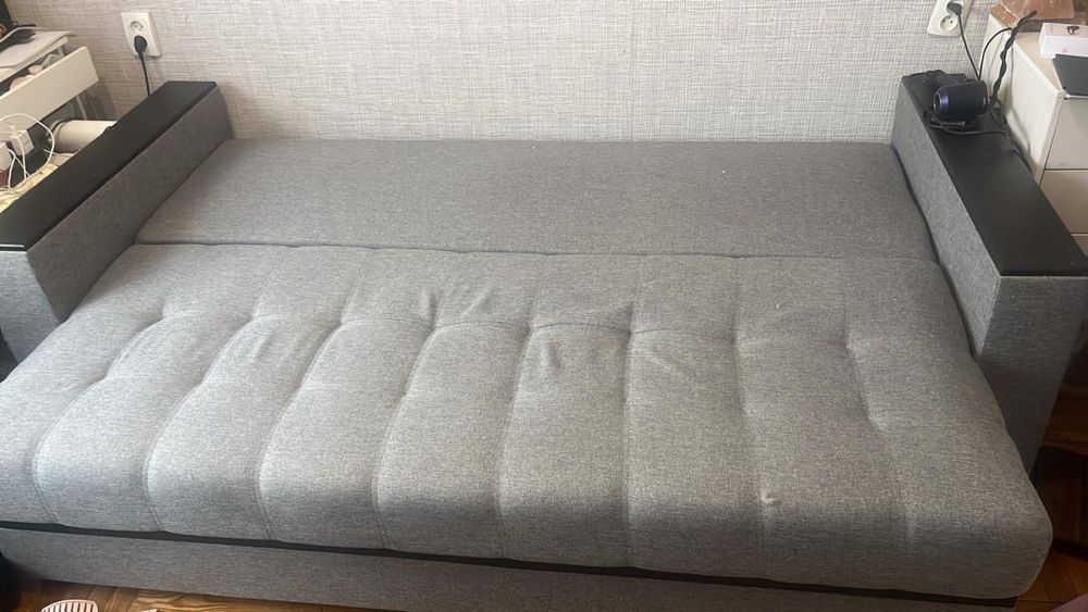 Продам диван в хорошем состоянии