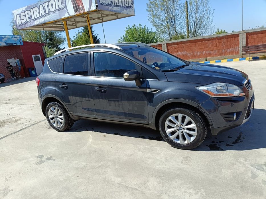 Ford kuga (4×4)permanent