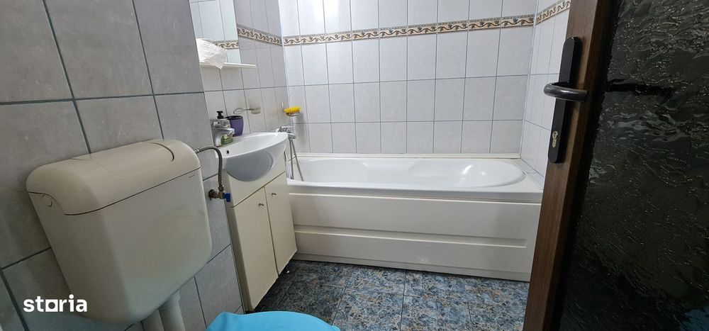 2 minute Metrou Favorit - 5 minute AFI Cotroceni, Garsoniera Confort 1