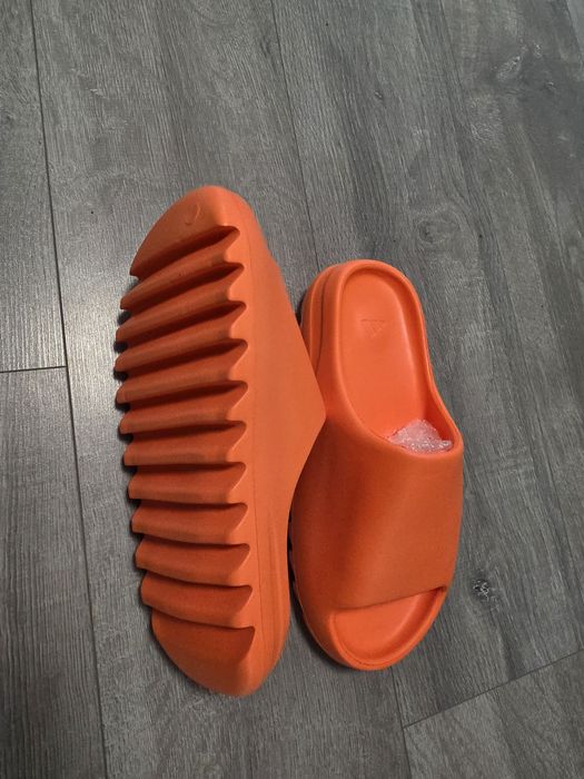 Yeezy slide 41 noi
