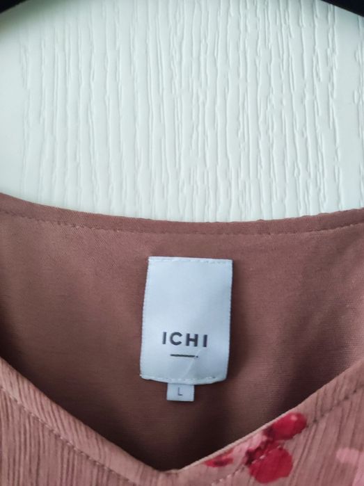 Дамска рокля с набор на талията Ichi