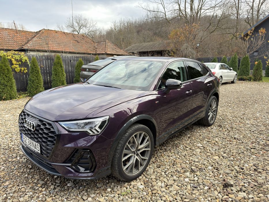 Audi Q3 Sportline Quattro S Tronic Sportback se emite factura cu TVA