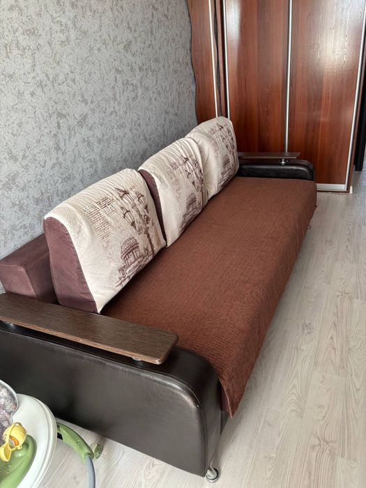Продам диван 50000