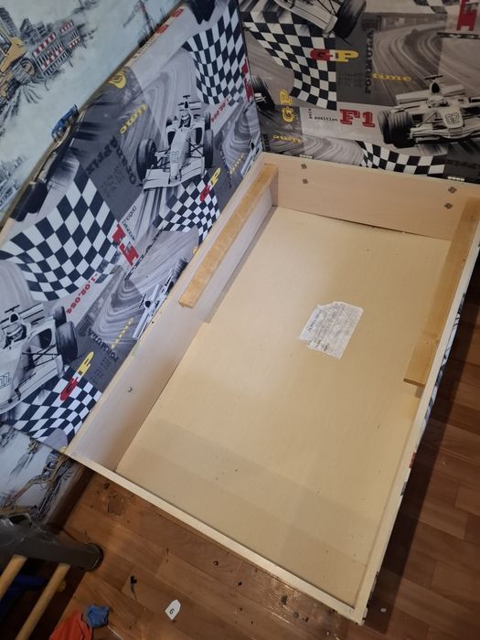 Продам детский диван раскладной