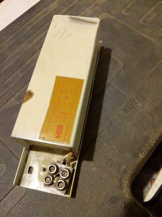 Продавам дросели за луминесцентни лампи