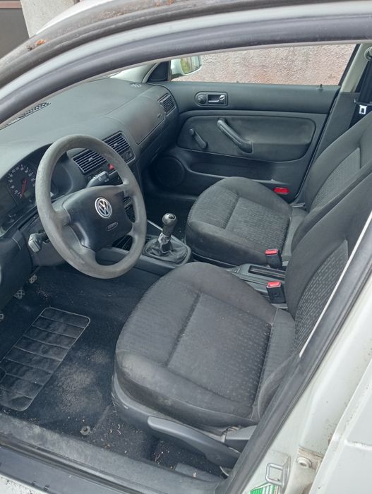 Vw golf 4  1.4 16 v pt dezmembrat
