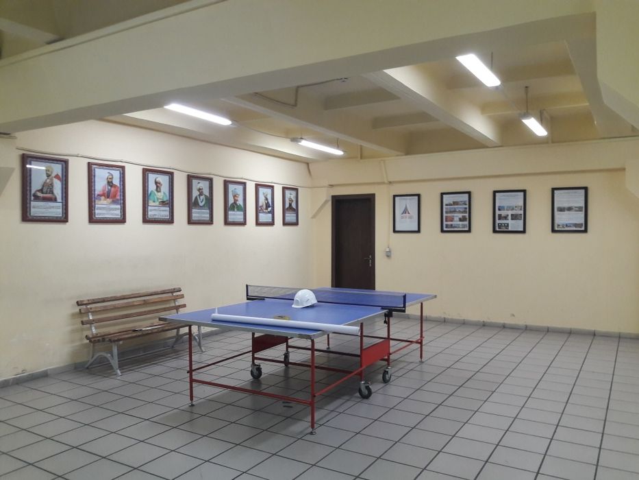 Reklama xizmatlari 
1.Harflar boʻrtma yonadigan
2.Banner da ichki va T