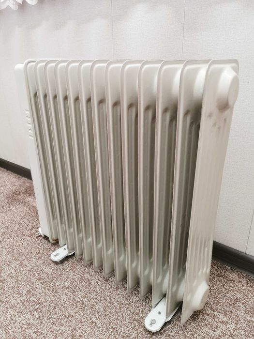 Электрообогреватель масляный.