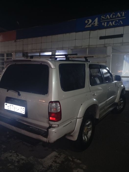 Авто тайота сурф