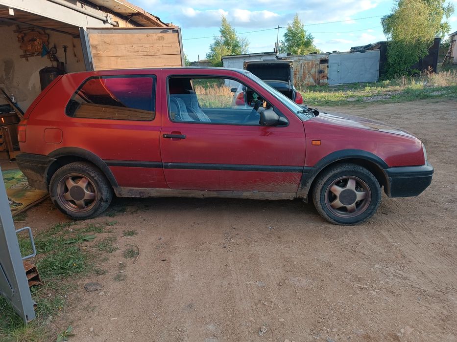 Продам гольф 3 , на ходу,