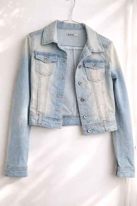 Geaca denim Stradivarius