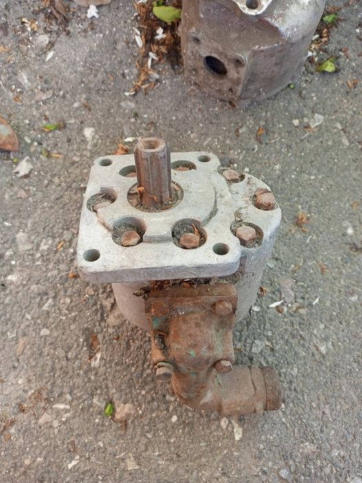 Маслянные шестеренчатые насосы