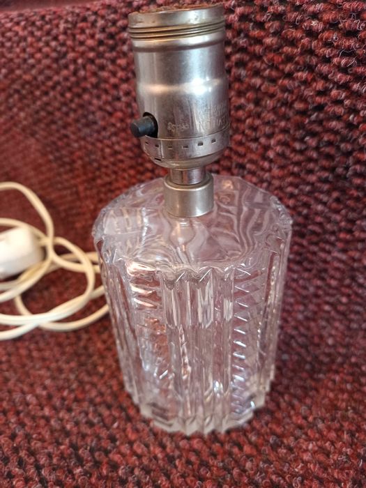 Lampa leviton vitange