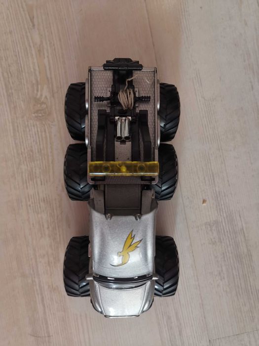 Детска костенурка, кораб, писта