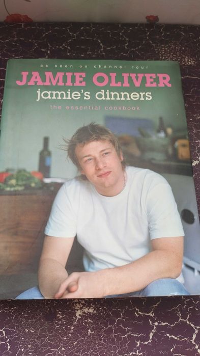 Готварски книги на Джейми Оливър на английски