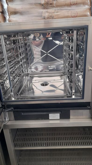 Конвектомат Lainox за 14гастонорми,За варене на консерви, 120°,3800лв