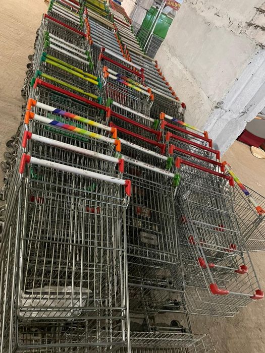 Тележки торговые б/у