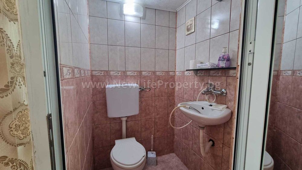 Продава се Многостаен апартамент в Бургас, Център - 100 кв.м за 1260 €/кв.м - Снимка #12