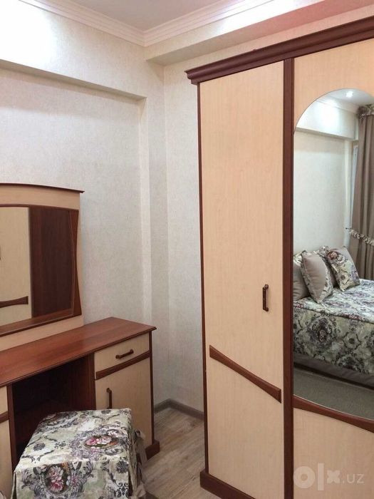 Cдается своя 1 комнатная кв. в центре! Ц-4 ! Ориентир PLOV LOUNG