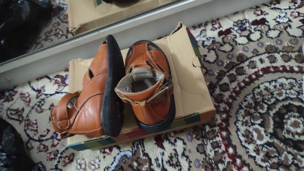 Продаются ортопедические босоножки