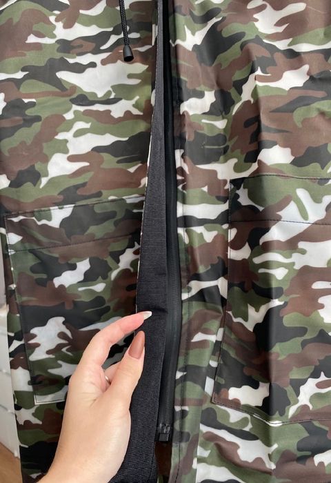 Geacă ZARA- tip pelerină de ploaie