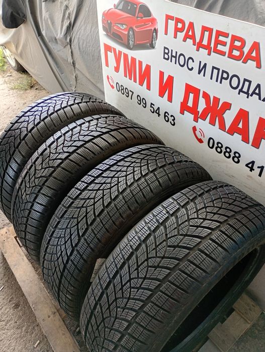 Топ състояние 4бр.235/55/19 зимни