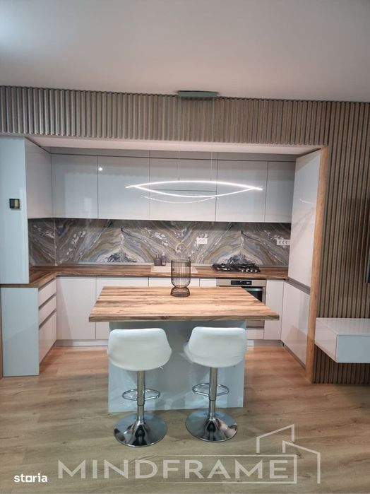 Metropolitan Residence, Viilor - Parcul Carol