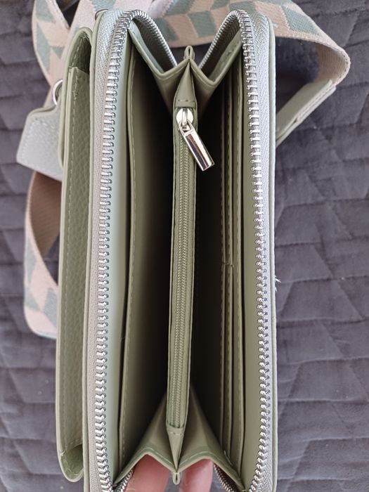 Чанта-портмоне, нова