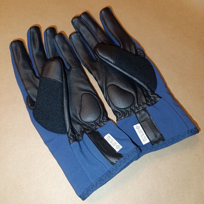Перчатки Montbell GORE-TEX INFINIUM™ Cycle Gloves.