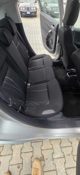 Peugeot 208 1,4 Diesel Automat