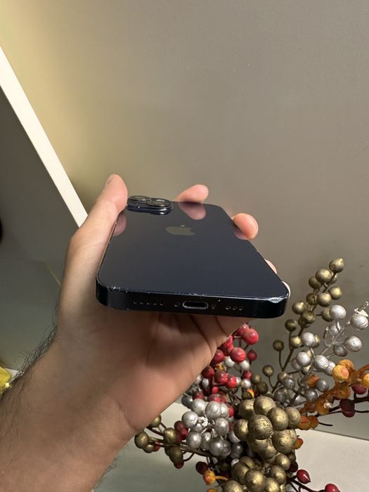 Продам IPhone 14 128gb