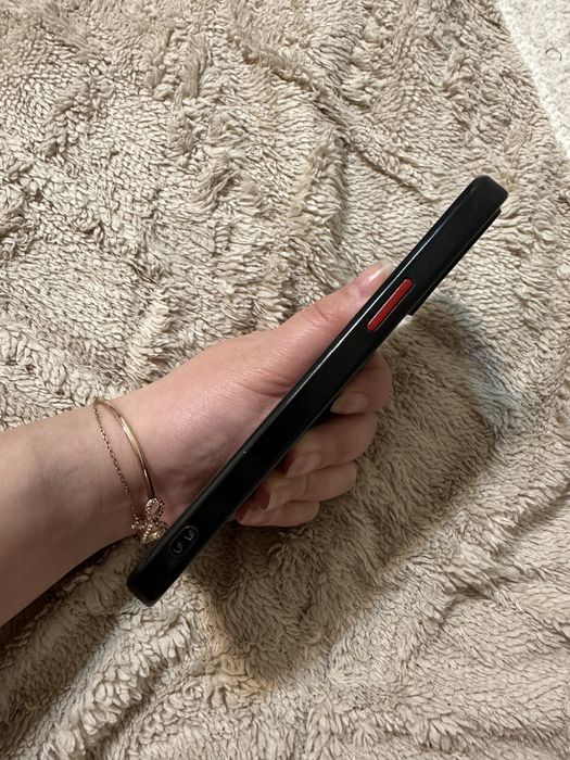 Продам IPhone 12 Pro