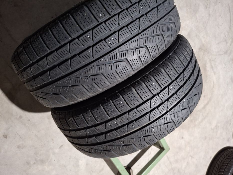 2 Anvelopele de iarnă 225 50 r17 94H  Pirelli