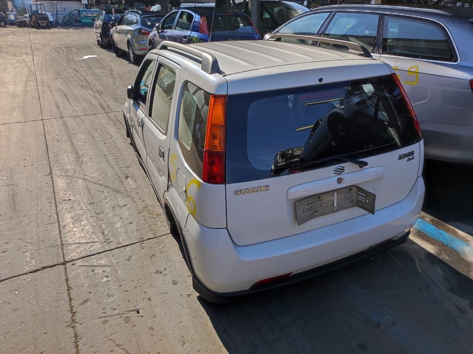 Сузуки игнис/Suzuki Ignis 1.5i 2005 г 4х4