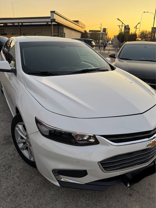 Malibu 2 atmasferni 2.4 73 ming prabeg  kraskasi top toza