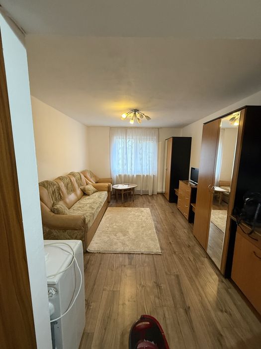 Inchiriere garsoniera Bartolomeu-Coca cola