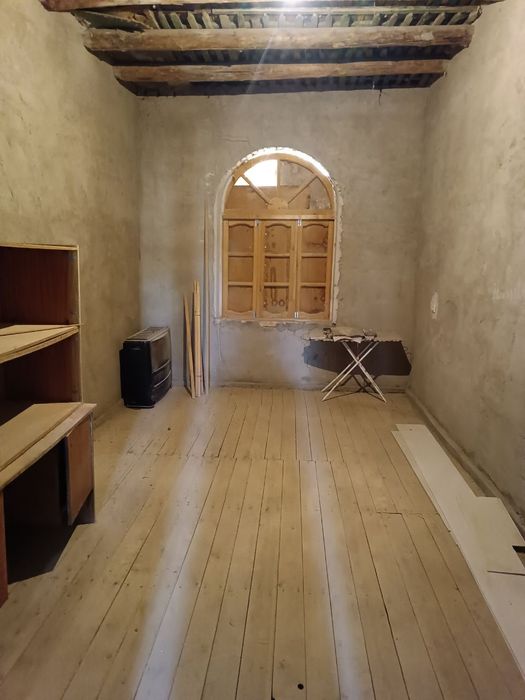 Geofizikada Uchastka sotiladi, narxini yana kelishamiz