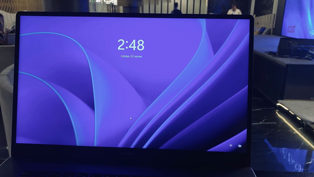 Huawei matebookk