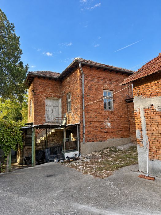 Продава се Къща в с. Тлачене, Област Враца - 429 кв.м за 338 €/кв.м - Снимка #13