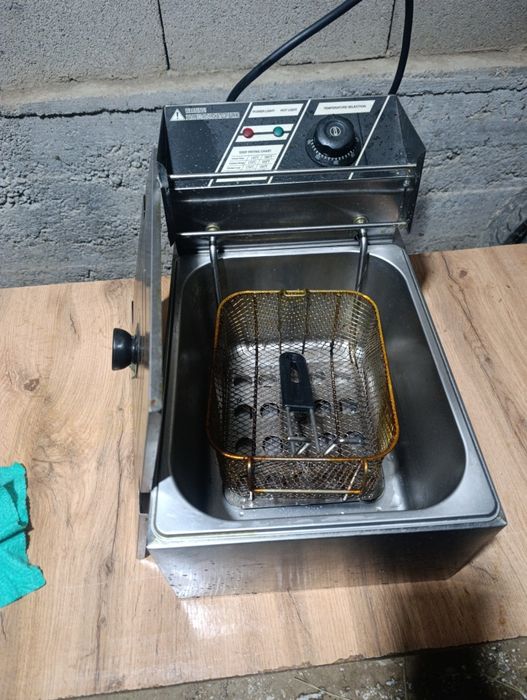 Продам донер печ газовый тостер фритюрница