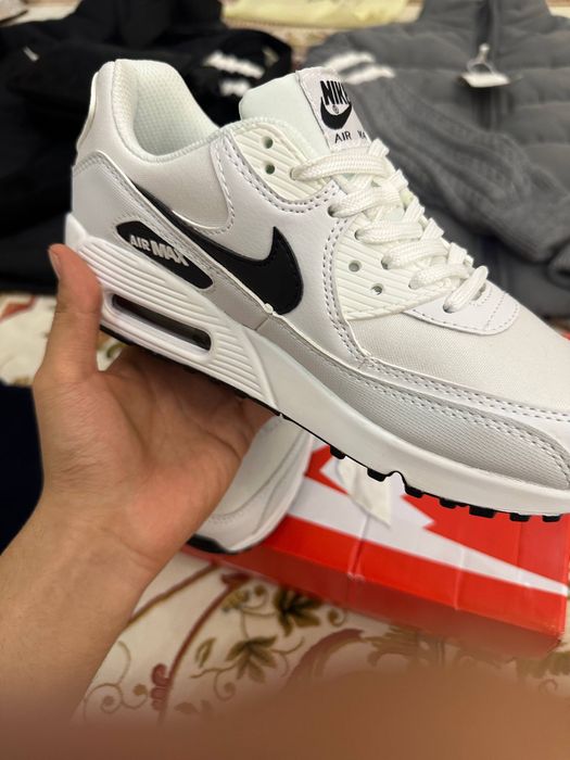 Nike air max сотилади