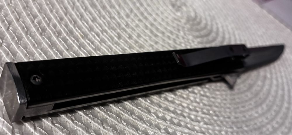 Cutit / Briceag.     M 390