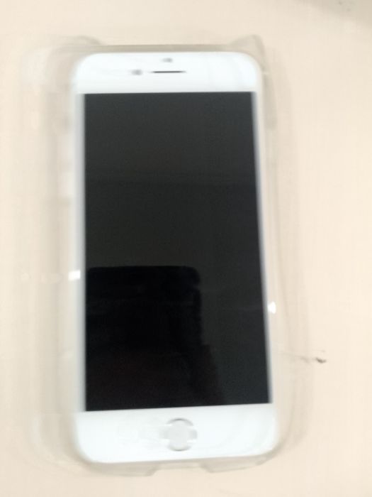 Айфон 7,муляж,не подключается