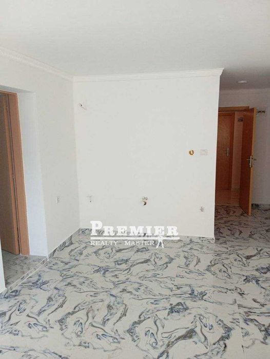Продава се Двустаен апартамент в к.к. Слънчев бряг - 81 кв.м за 1091 €/кв.м - Снимка #3
