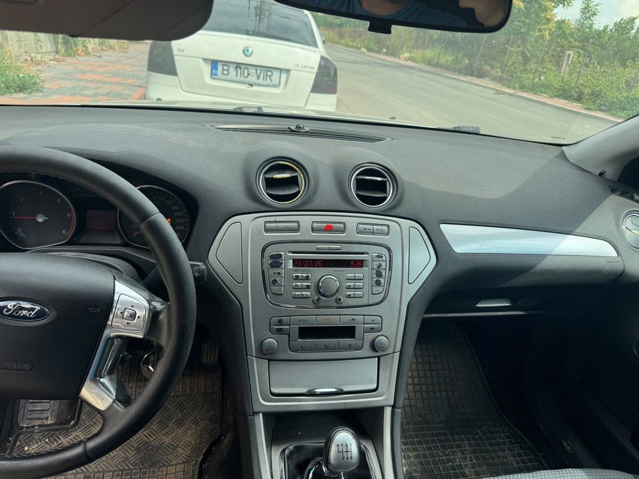 Ford mondeo mk4 2.0 diesel 140 cp