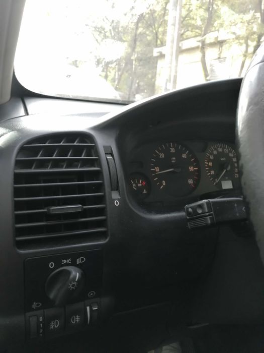 Opel Zafira 2.0 DTI 2005г