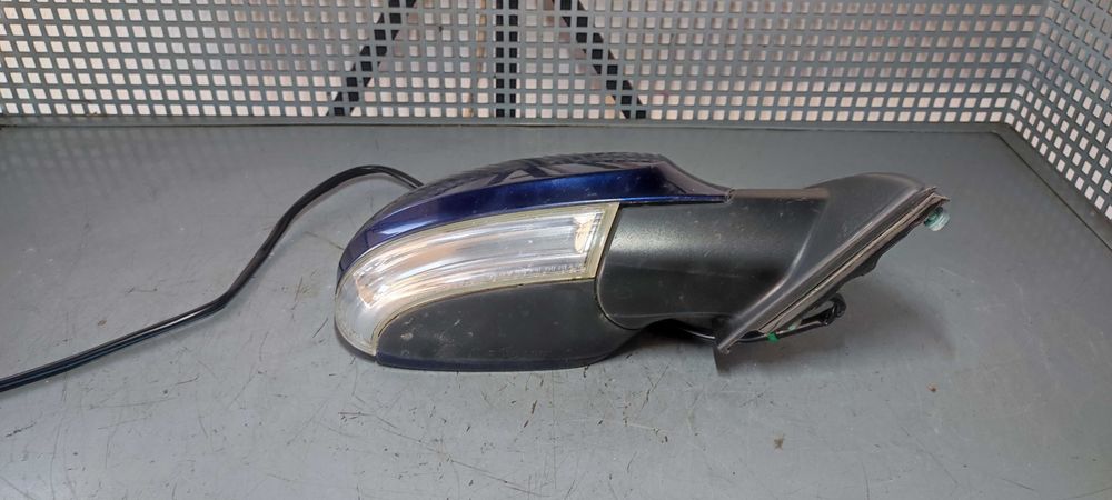 Oglinda dreapta volkswagen vw passat B6 sedan cod culoare LD5Q