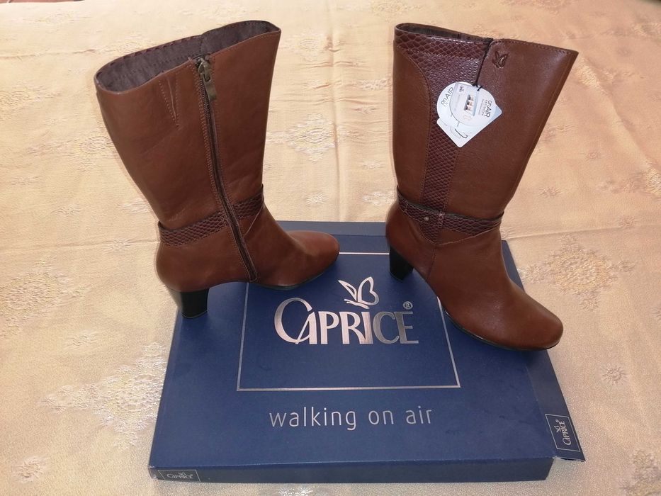 Ботуши нови на Caprice